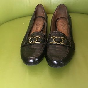 Life Stride Loafer in Chocolate